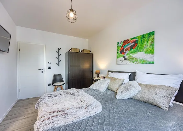 Modern Ana With Jacuzzi And Pool * Porec