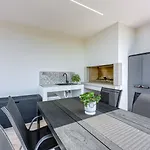 Modern Ana With Jacuzzi And Pool شقة *