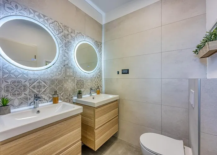 Modern Ana With Jacuzzi And Pool *